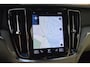 Volvo V60 Cross Country B5 AWD | Bowers & Wilkins | Panoramadak | Adaptive Cruise | Stoel + Stuur verwarmd | Trekhaak 1800KG |