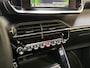Peugeot 2008 1.2 PureTech GT-Line (VIRTUAL COCKPIT, APPLE CARPLAY, GROOT NAVI, 360 CAMERA, STOELVERWARMING, LEDER, SPORTSTOELEN, GETINT GLAS, ADAPTIVE CRUISE, NIEUWE APK, NIEUWSTAAT)