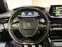Peugeot 2008 1.2 PureTech GT-Line (VIRTUAL COCKPIT, APPLE CARPLAY, GROOT NAVI, 360 CAMERA, STOELVERWARMING, LEDER, SPORTSTOELEN, GETINT GLAS, ADAPTIVE CRUISE, NIEUWE APK, NIEUWSTAAT)