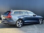 Volvo V60 2.0 B3 Essential Edition let op  5600 km    Adaptive cruise control/ nav/tel/ trekhaak
