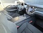 Volvo V60 2.0 B3 Essential Edition let op  5600 km    Adaptive cruise control/ nav/tel/ trekhaak