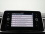 Volkswagen T-Roc 1.5 TSI R-Line Automaat - Camera - Navigatie - Trekhaak