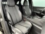 Peugeot 3008 BWJ 2017 | 1.6T 165PK GT Line AUTOMAAT | TREKHAAK | CAMERA A | LEDER/STOF | CLIMA | NAVI | EL. KOFFERKLEP | SPORTSTOELEN | CARPLAY