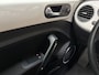 Volkswagen Beetle 1.2 TSI Sport (NAVIGATIE, CLIMATE, PARKEERSENSOREN, KEYLESS START, GETINT GLAS, SPORTSTOELEN, LM VELGEN, CRUISE, NIEUWE APK, NIEUWSTAAT)
