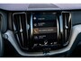 Volvo XC60 2.0 T8 Twin Engine AWD Inscription | Panorama dak | Trekhaak | Head-up display | 360° camera | Harman & Kardon | Adaptieve cruise control |