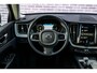 Volvo XC60 2.0 T8 Twin Engine AWD Inscription | Panorama dak | Trekhaak | Head-up display | 360° camera | Harman & Kardon | Adaptieve cruise control |