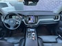 Volvo XC60 2.0 T8 Twin Engine AWD Inscription | Panorama dak | Trekhaak | Head-up display | 360° camera | Harman & Kardon | Adaptieve cruise control |