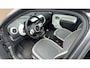 Renault Twingo 1.0 SCe Limited | Airco | LED dagrijverlichting | 15"LMV | PDC | DAB | Achterspoiler | Extra getint glas |
