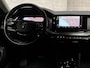 Skoda Octavia Combi 1.0 e-TSI Sport Automaat (VIRTUAL COCKPIT, APPLE CARPLAY, GROOT NAVI, STOELVERWARMING, SPORTSTOELEN, PARKEERSENSOREN, KEYLESS, LM VELGEN, NIEUWE APK, NIEUWSTAAT)