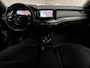 Skoda Octavia Combi 1.0 e-TSI Sport Automaat (VIRTUAL COCKPIT, APPLE CARPLAY, GROOT NAVI, STOELVERWARMING, SPORTSTOELEN, PARKEERSENSOREN, KEYLESS, LM VELGEN, NIEUWE APK, NIEUWSTAAT)
