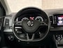 Skoda Karoq 1.0 TSI Sport Automaat (PANORAMADAK, APPLE CARPLAY, GROOT NAVI, CLIMATE, CAMERA, STOELVERWARMING, SPORTSTOELEN, GETINT GLAS, ADAPTIVE CRUISE, NIEUWE APK, NIEUWSTAAT)