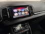 Skoda Karoq 1.0 TSI Sport Automaat (PANORAMADAK, APPLE CARPLAY, GROOT NAVI, CLIMATE, CAMERA, STOELVERWARMING, SPORTSTOELEN, GETINT GLAS, ADAPTIVE CRUISE, NIEUWE APK, NIEUWSTAAT)