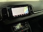 Skoda Karoq 1.0 TSI Sport Automaat (PANORAMADAK, APPLE CARPLAY, GROOT NAVI, CLIMATE, CAMERA, STOELVERWARMING, SPORTSTOELEN, GETINT GLAS, ADAPTIVE CRUISE, NIEUWE APK, NIEUWSTAAT)
