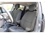 Renault Clio Estate 0.9 TCe Limited | Parkeersensoren achter | Navi | Cruise Control