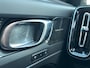 Volvo XC40 1.5 T4 Plug-in Hybrid 211PK R-Design Automaat + 19"/ Navi/ Clima/ Ad.Cruise/ Panorama/ H&K/ Full-LED/ Camera/ Winterpakket/ NL auto