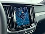 Volvo V60 T6 Recharge Plus Dark | 18" | Sporstoelen | Trekhaak | 360 Camera  Harman Kardon | Adaptieve Cruise | BLIS