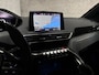 Peugeot 3008 1.2 PureTech GT Line (APPLE CARPLAY, GROOT NAVI, LEDER, KEYLESS, 360 CAMERA, SPORTSTOELEN, GETINT GLAS, CRUISE, NIEUWE APK, NIEUWSTAAT)