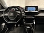 Peugeot 208 1.2 PureTech Sport (APPLE CARPLAY, NAVIGATIE, PARKEERSENSOREN, SPORTSTOELEN, CRUISE, NIEUWE APK, NIEUWSTAAT)