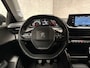 Peugeot 208 1.2 PureTech Sport (APPLE CARPLAY, NAVIGATIE, PARKEERSENSOREN, SPORTSTOELEN, CRUISE, NIEUWE APK, NIEUWSTAAT)
