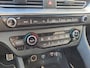 Kia Niro Hybrid 1.6 GDi ExecutiveLine | Trekhaak | Automaat | Navi | Zonnedak | JBL | Verwarmbare/verkoelbare Stoelen Voor | Stuur Verwarmd