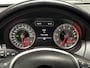 Mercedes-Benz A-klasse 180 Sport (NAVIGATIE, BLACK PACK, LEDER, GETINT GLAS, ZWART HEMEL, SPORTSTOELEN, PARKEERSENSOREN, CRUISE, NIEUWE APK, NIEUWSTAAT)