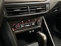 Volkswagen Polo 1.0 TSI Sportline Automaat (APPLE CARPLAY, GROOT NAVI, CLIMATE, CAMERA, STOELVERWARMING, SPORTSTOELEN, LM VELGEN, PARKEERSENSOREN, ADAPTIVE CRUISE, NIEUWSTAAT)