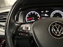 Volkswagen Polo 1.0 TSI Sportline Automaat (APPLE CARPLAY, GROOT NAVI, CLIMATE, CAMERA, STOELVERWARMING, SPORTSTOELEN, LM VELGEN, PARKEERSENSOREN, ADAPTIVE CRUISE, NIEUWSTAAT)