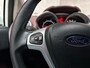 Ford Fiesta 1.25 Titanium (5 DEURS, CLIMATE, SPORTSTOELEN, PARKEERSENSOREN, CRUISE, NIEUWE APK, ELEK RAMEN, NIEUWSTAAT)