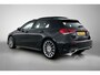 Mercedes-Benz A-klasse 220 Premium Plus AMG-Line(Goed OnderH, Panorama, Carplay, Stoelen, StoelV, Navi, Etc)