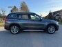 BMW X1 XDrive20i High Executive / Automaat / Airco / Navi / Head Up Display / Leder / Elektrische Voorstoel- Achterklep / Trekhaak