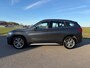 BMW X1 XDrive20i High Executive / Automaat / Airco / Navi / Head Up Display / Leder / Elektrische Voorstoel- Achterklep / Trekhaak