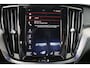 Volvo S60 2.0 T5 Intro Edition R-Design | Polestar Engineered | Panodak | Adaptive Cruise | Harman Kardon | Trekhaak Elektr | Elektr Stoelen + Mem | 20 inch Velgen