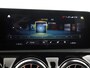 Mercedes-Benz A-klasse 180 AUT. AMG SPORT + MBUX | SFEERVERLICHTING | CAMERA | SPORTSTOELEN