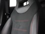 Mercedes-Benz A-klasse 180 AUT. AMG SPORT + MBUX | SFEERVERLICHTING | CAMERA | SPORTSTOELEN