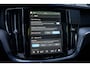 Volvo V60 2.0 T6 350pk Plug-in hybrid AWD Plus Dark|Pano|H&K|Elek-trekhaak|360°|NL-auto|Dealer-onderhouden