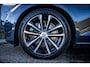 Volvo V60 2.0 T6 350pk Plug-in hybrid AWD Plus Dark|Pano|H&K|Elek-trekhaak|360°|NL-auto|Dealer-onderhouden