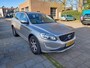 Volvo XC60 2.0 D3 FWD Kinetic Goed oh door een Volvo Specialist Navi Clima Cruise Telefoon PDC 17 inch lm