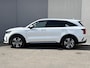 Kia Sorento 1.6 T-GDI Plug-in Hybrid 4WD DynamicPlusLine 5p. / Automaat / Fabrieksgarantie tot 12-2029 / Dealer onderhouden / 1.500 kg Afneembare trekhaak / EAER 61 km stad 69km / Leder / Navigatie / Adapt. CC / BOSE / Rondom Zicht Camera / Apple Carplay/Android / elektr. Achterklep /