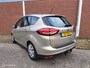 Ford C-Max 1.0 Titanium Dealer onderhouden