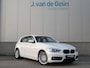 BMW 1-Serie 118i Executive | Sportstoelen | Automaat | LED | PDC