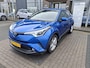 Toyota C-HR 1.8 Hybrid Active AUTOMAAT | TREKHAAK | APPLE CARPLAY | ADAPTIEVE CRUISE | CLIMA | LMV | BLUETOOTH | RADIO | 12 MAANDEN BOVAG GARANTIE |