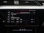 Audi E-tron e-tron 55 quattro advanced Pro Line Plus 95 kWh AUTOMAAT | PANORAMADAK | LEDER | SPORTSTOELEN | CAMERA | NAVIGATIE | ADAPTIEVE CRUISE | CLIMA | 12 MAANDEN BOVAG GARANTIE |