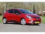 Renault Clio 0.9 TCe Limited / Van 1e eigenaar / Navigatie / Multimedia systeem / Parkeersensoren / Camera / Trekhaak / enz.