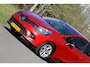 Renault Clio 0.9 TCe Limited / Van 1e eigenaar / Navigatie / Multimedia systeem / Parkeersensoren / Camera / Trekhaak / enz.