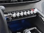 Peugeot 3008 1.6 HYbrid 225 GT VAN: 24.900,- VOOR: 22.440,- UW WKVOORDEEL: 2.460,- | ACC INCL. STOP&GO-FUNCTIE | MEMORY SEAT | ALCANTARA | ELEKTRISCHE KOFFERBAK | 19 INCH | FOCAL AUDIO | STOELVERWARMING | RIJKLAAR GELEVERD MET 12 MND BOVAG GARANTIE