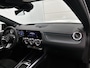 Mercedes-Benz EQA 250+ Business Solution AMG 71 kWh | Nightpakket | Trekhaak | Panoramaschuifdak | Smartphone integratie | Head-up display | 360° camera | Burmester Sound systeem | Augmented Reality navigatie | Memorypakket |
