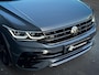 Volkswagen Tiguan 1.4 TSI eHybrid R-Line, Pano, IQ LED, Stuurverwarming, Trekhaak, ACC, Keyless, Achterbank verwarmd