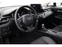 Toyota C-HR 1.8 Hybrid Dynamic | Apple Carplay / Android auto | Dodehoek detectie | Parkeersensoren | Adaptive cruise | Keyless | Camera