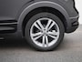 Volkswagen T-Cross 1.0 TSI R-Line | ACHTERUITRIJCAMERA | STOELVERWARMING | APPLE CARPLAY - ANDROID AUTO | KEYLESS START | AIRCO | LED VERLICHTING | ADAPTIVE CRUISE CONTROL |
