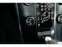 Volvo V40 2.0 D4 R-Design / Bi-Xenon / Navi / Cruisecontrol / Cam